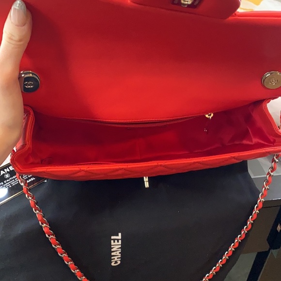 Chanel Jumbo Easy Carry 2015 Red Flap Bag - Picture 3 of 5